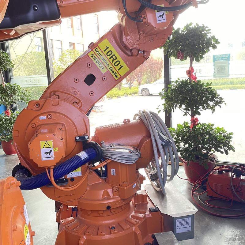 Lengan Robot ABB Tangan Kedua 6640-235 / 2.55 Untuk Palletizing Penanganan Spot Welding