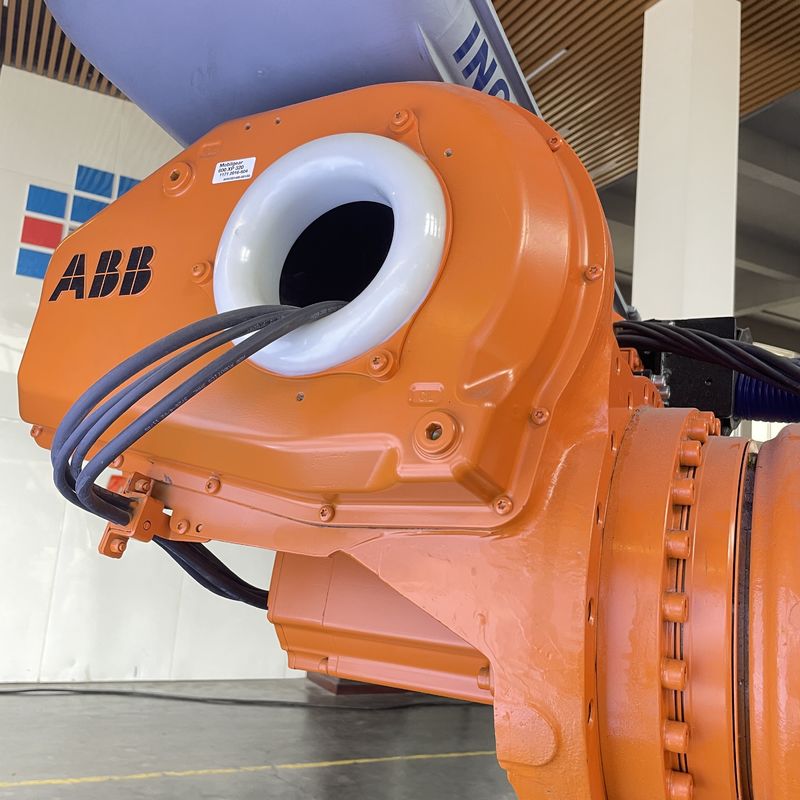 6 Axis Digunakan Robot ABB Spot Welding Robot Industri ABB6640-235 / 2.55 Multifungsi