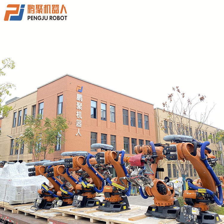 Robot Pemuatan Pemasangan Lantai dengan Kemungkinan Ulang ±0,1 mm Kinerja KUKA KR210 dengan 2700mm Ultra - jangkauan panjang, sepenuhnya dapat disesuaikan dengan aplikasi industri Penggilingan yang efisien dan Pelletizing yang sempurna