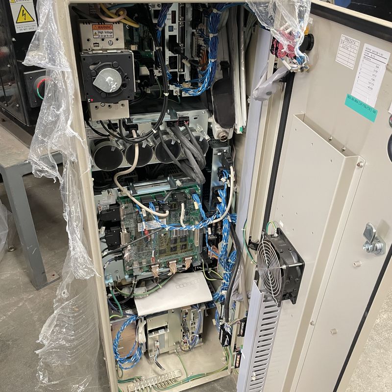 Yaskawa ES165D Second Hand Robot Pengelasan Otomatis Robot Enam Sumbu yaskawa robot mesin stamping
