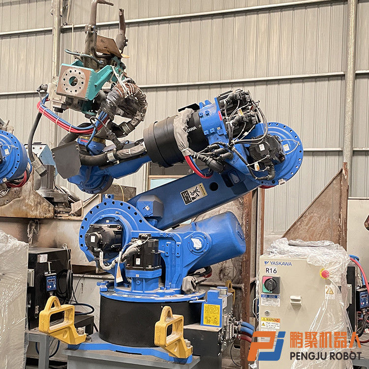 Yaskawa ES200D Full Automatic 6 Axis Spot Welding Robot Dengan Rentang Lengan 2650mm