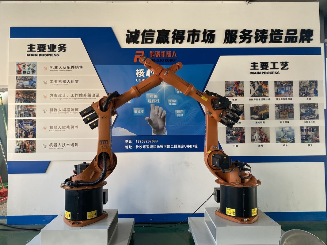 Kuka KR16-3 16kg muatan 1611mm mencapai pemrograman langit-langit pemasangan robot pengelasan untuk fleksibel dan arc pengelasan perakitan lapisan mesin pemotongan mesin loading