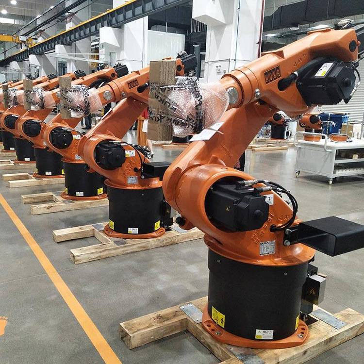 Kuka KR60 Otomatis Enam Sumbu Memuat Dan Membongkar Ekstensi Lengan Robot 2033mm Beban 60kg