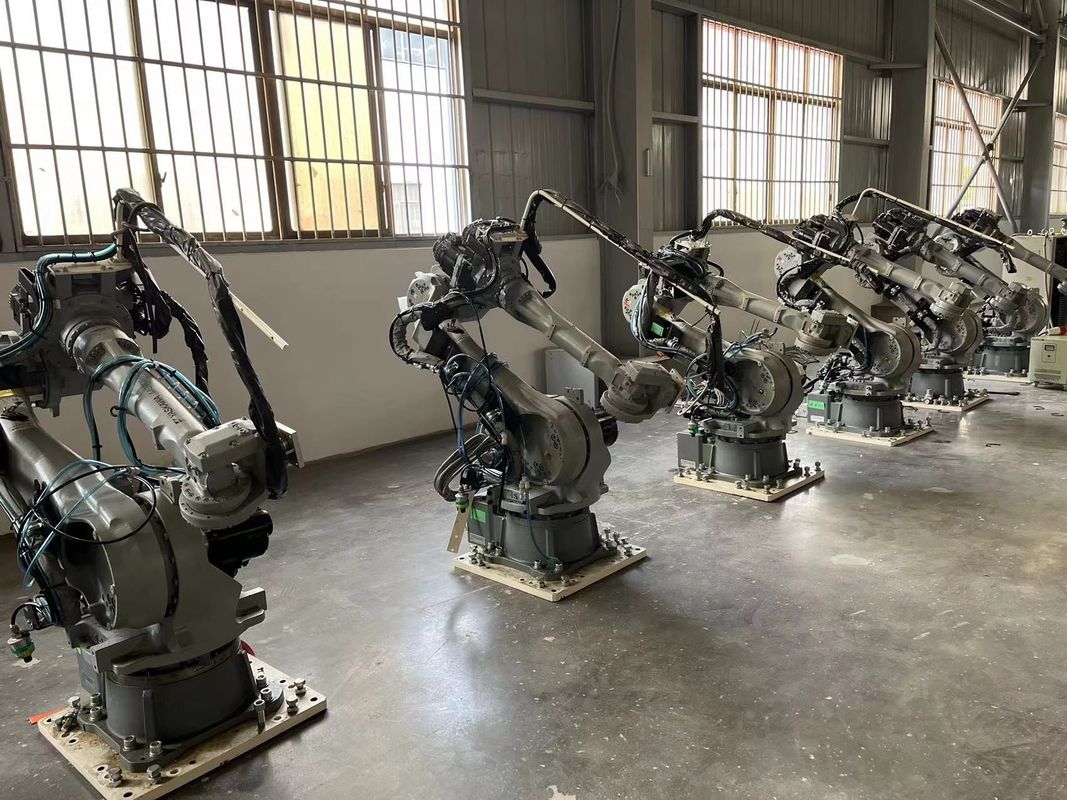 MH50 Robot YASKAWA yang Digunakan ±0.07mm Kemungkinan diulang untuk Penghapusan dan Pemotongan Bahan