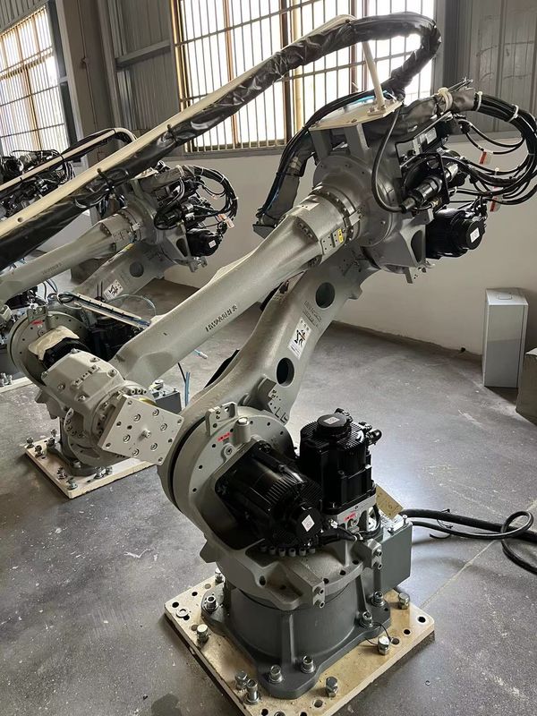 MH50 Robot YASKAWA yang Digunakan ±0.07mm Kemungkinan diulang untuk Penghapusan dan Pemotongan Bahan