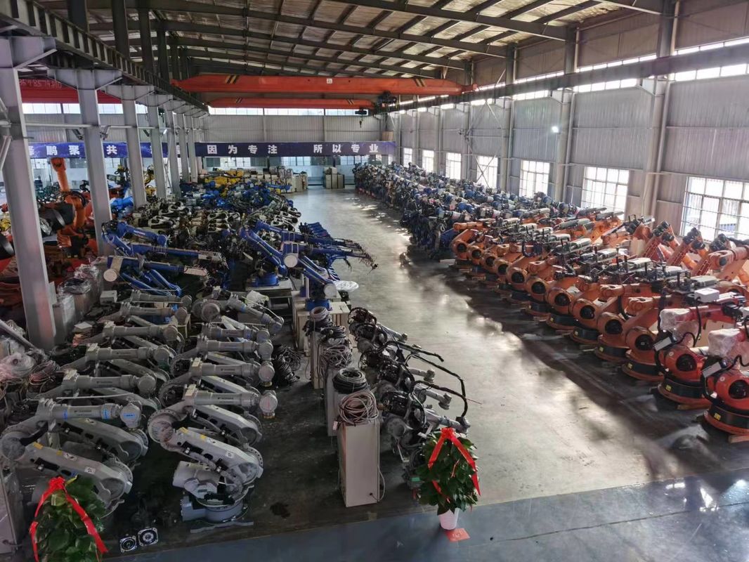 Yasakawa ES200 Arm Spot Welding Robot untuk Otomotif, Aerospace, Rail, Metal Furniture, Elektronik