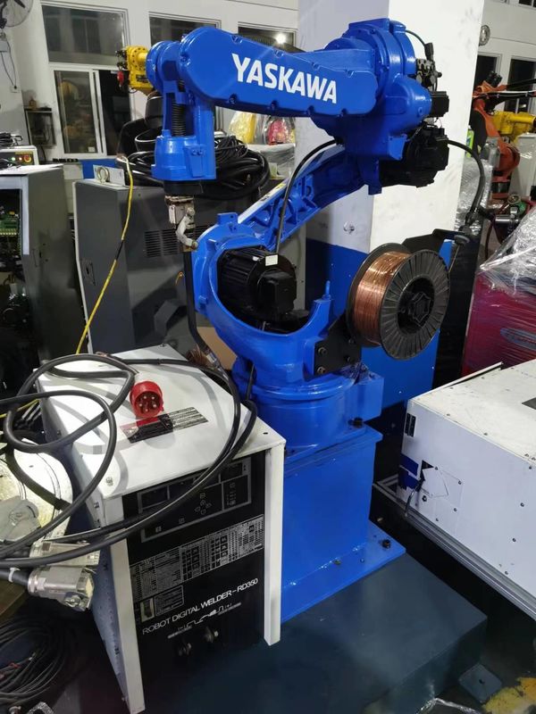 Pengelasan Industri MA1400 Yaskawa Tangan Robot Digunakan Dengan Beban 3kg Dengan Kabinet Kontrol 6 Poros