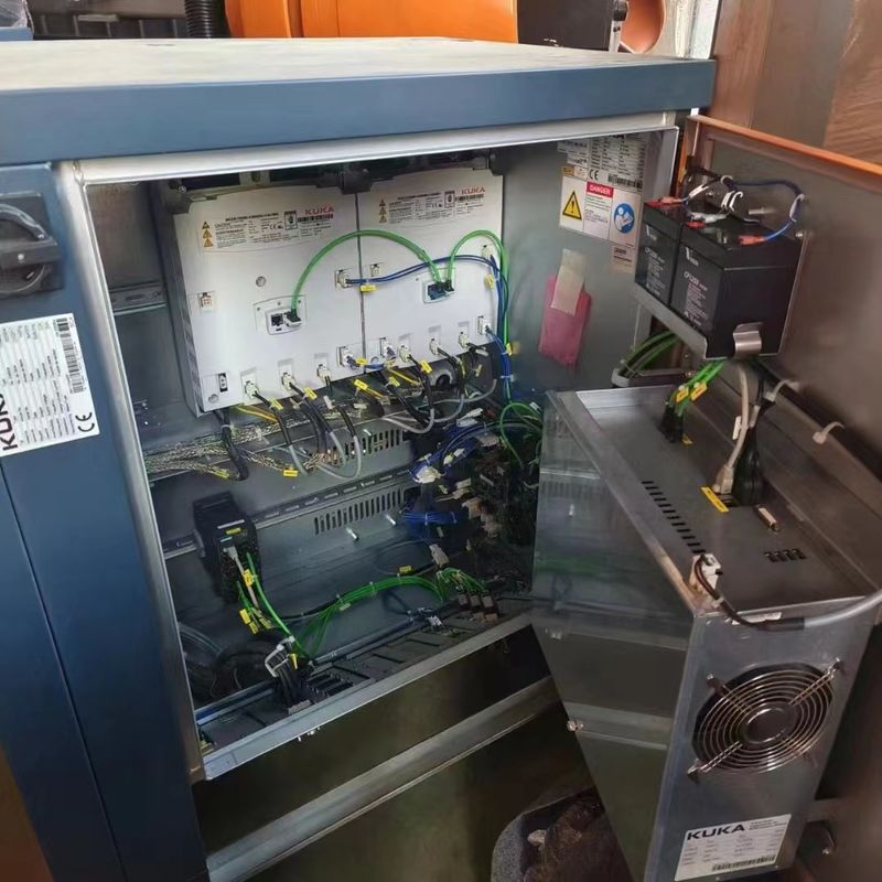 ± 0,06 mm Kembali C4 Injeksi Robot Arm untuk cepat dan akurat Produksi otomatisasi industri robot solusi busur