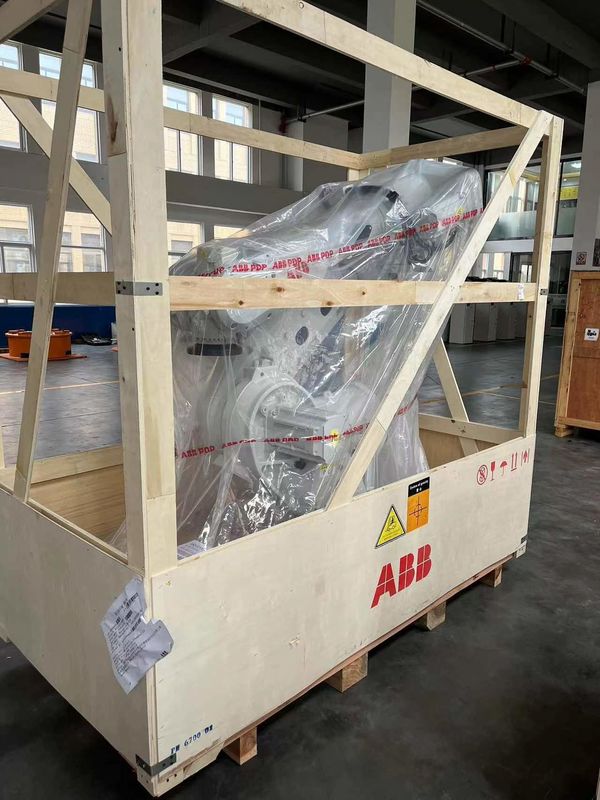 NEW ABB IRB 4600-60 / 2.05 M2004 Bagian Pemuatan, Pengolahan Mesin Pengukuran 60kg Pengepakan