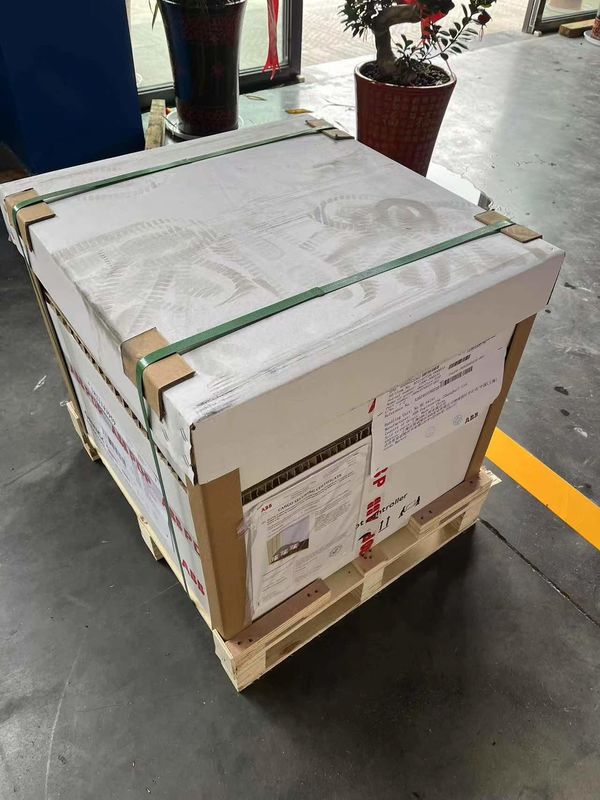 NEW ABB IRB 4600-60 / 2.05 M2004 Bagian Pemuatan, Pengolahan Mesin Pengukuran 60kg Pengepakan