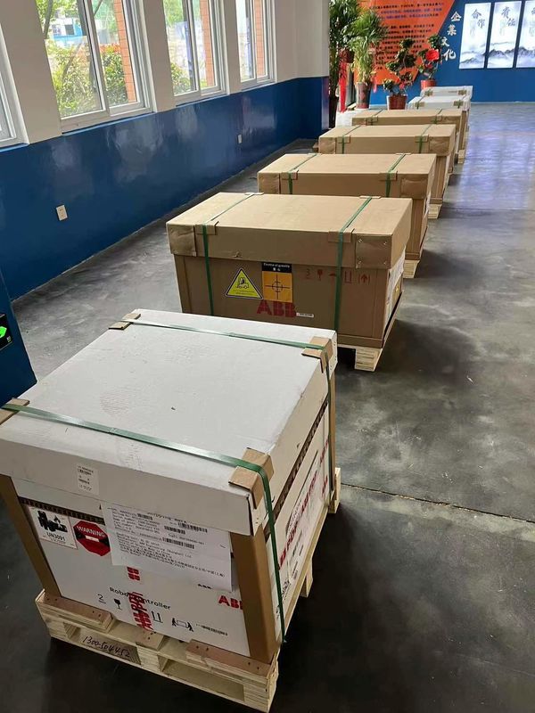 Baru ABB IRB 1600 10/1.45, 10kg Beban, Mencapai 1450mm, Pengelasan busur, Pemasangan dan Pengungkapan Bagian, Pendidikan