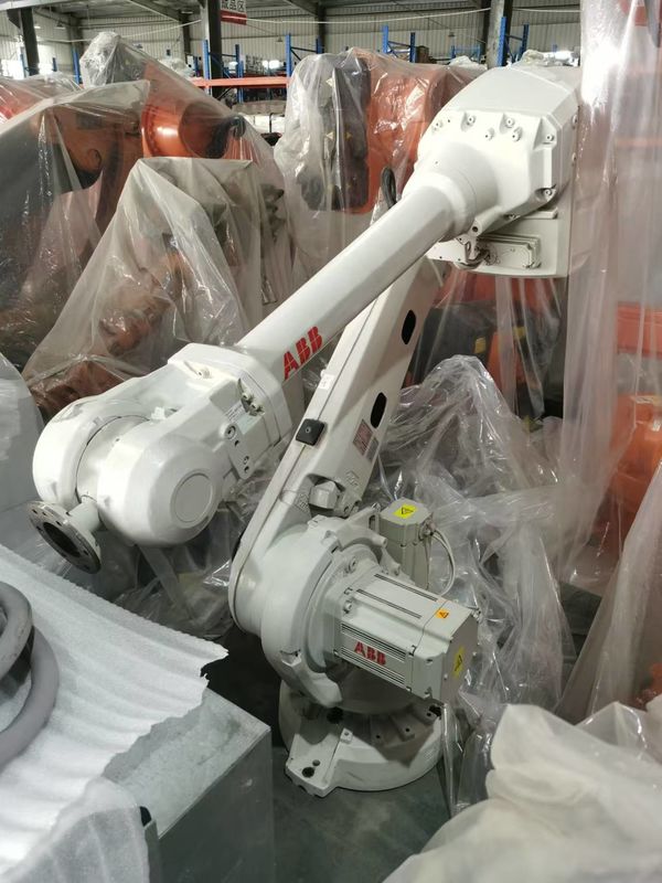 ABB IRB 4600-40/2.55 Robot 6-Axis Arm for Additive Manufacturing Assembly Dispensing and More 40kg Payload dan 2550mm Reach