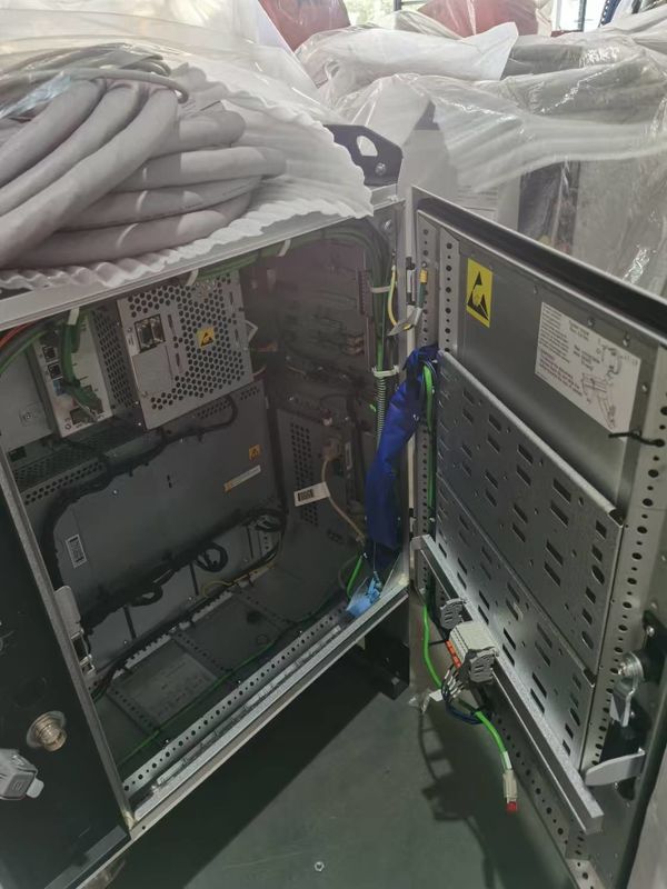 IRB 4600-60/2.05 IRC5 Controller Digunakan ABB Robot 6 Axis Robotic Arm 2050mm Range Sangat andal Dan Efisien