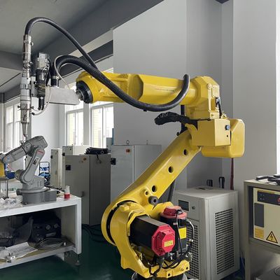 6 Axis Robot Mesin Pemotong Laser Fanuc M-20iA Robot Palletizing