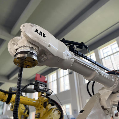 Robot Penanganan ABB Spot 6 Axis Welding Robot ABB6640-130/3.2 bekas