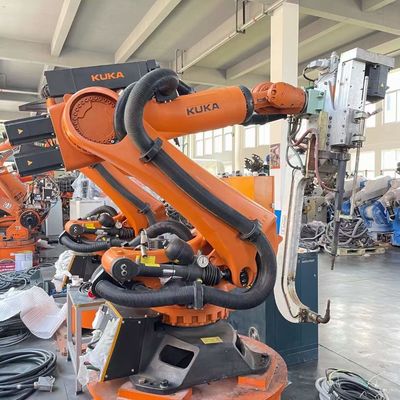 6 Axis Industrial Digunakan Robotic Arm KUKA KR210 Untuk Pengelasan Palletizing