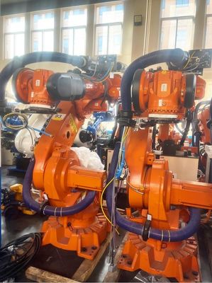 Digunakan Robot ABB 6640-235/2.55 Untuk Palletizing Penanganan Spot Welding