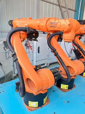 KUKA KR5 Robot Pengelasan Titik Lempar Tangan Kedua 1400mm Jarak Kerja