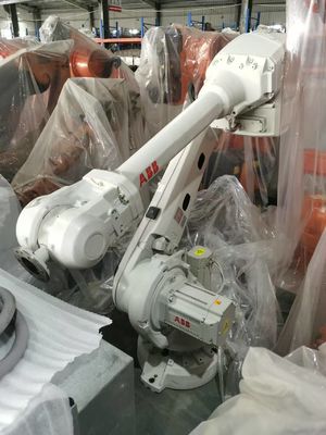Digunakan ABB Robots 6 Axis Robotic Arm IRB 4600-40/2.55 Dengan jangkauan 2550mm Dan Kapasitas Beban 40kg Untuk Pengelasan Perhimpunan Pemotongan Dispensing Dan Mesin Tending