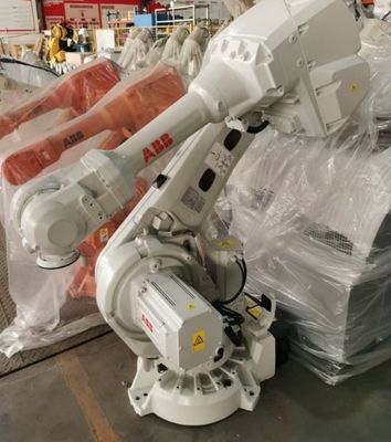 IRB 4600-60/2.05 IRC5 Controller Digunakan ABB Robot 6 Axis Robotic Arm 2050mm Range Sangat andal Dan Efisien