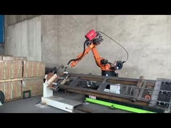 Robot KUKA bekas